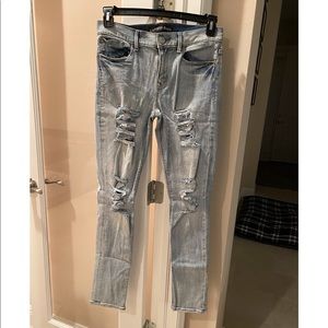 Brand New Express Size 4 Distressed Jeggings Jeans